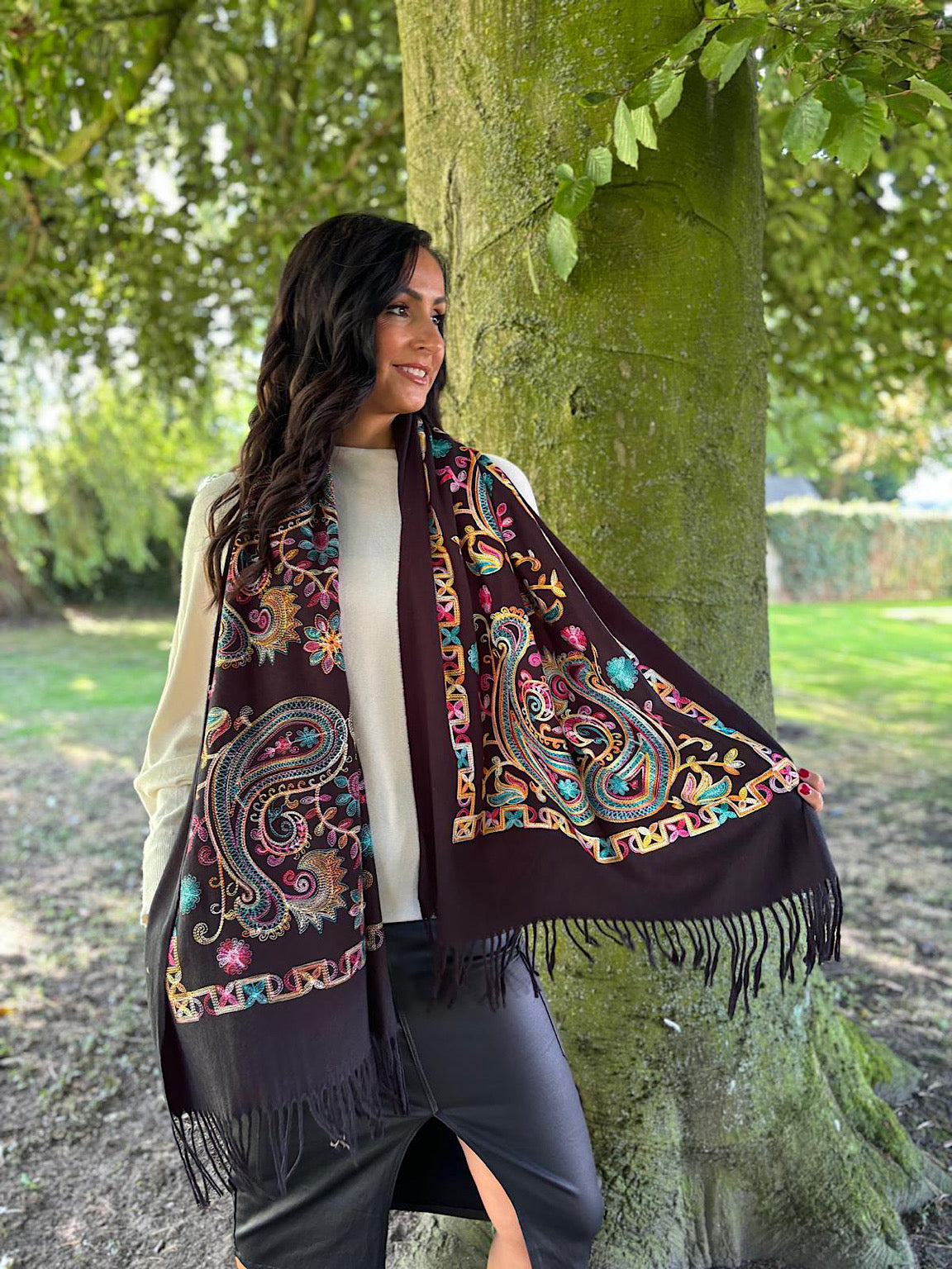 Cashmere paisley scarf hotsell