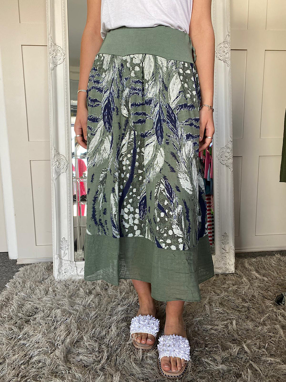 Feather print shop skirt